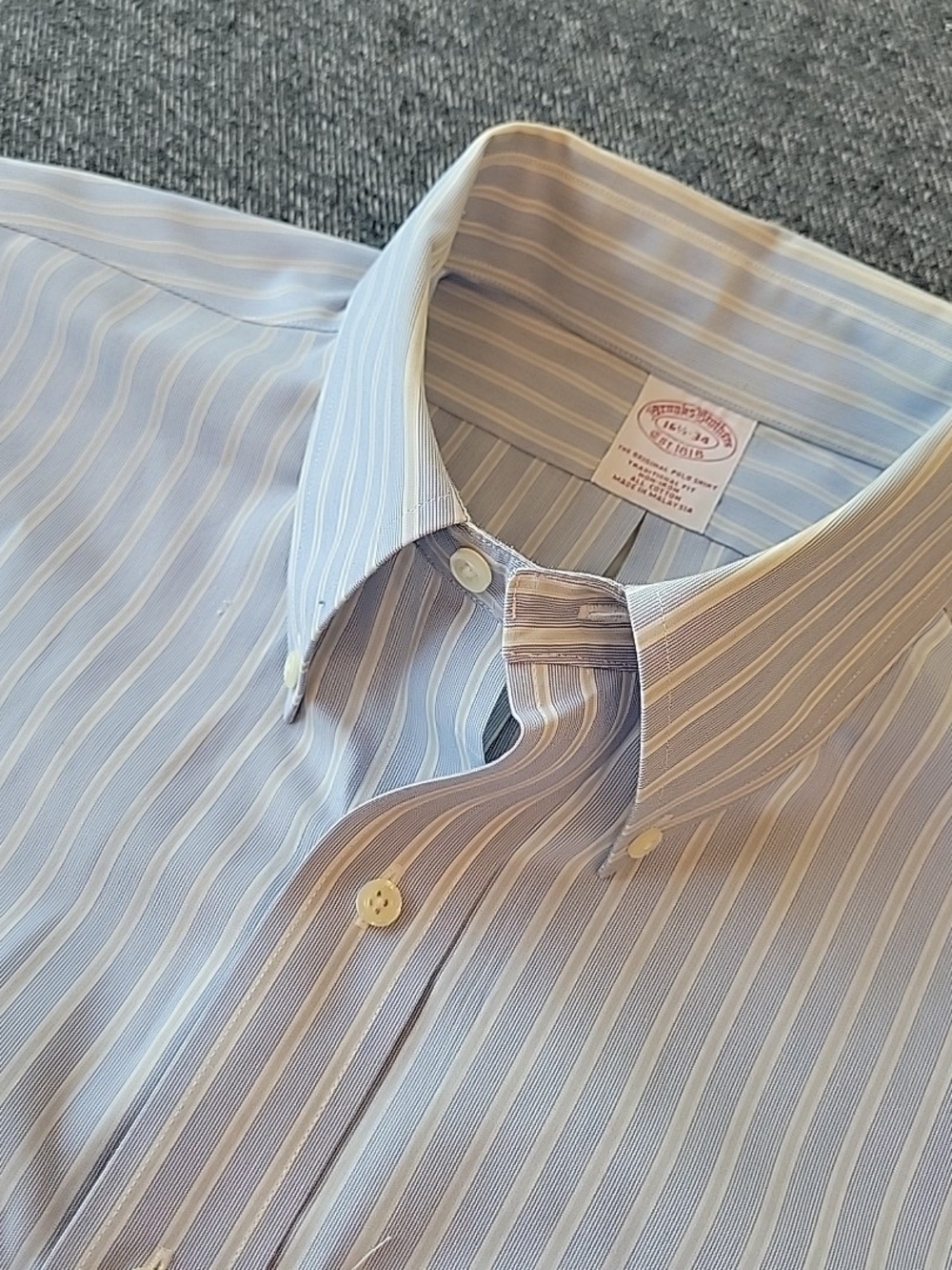 Brooks Brothers Dress Shirt Men's 16.5 34 Blue Striped Button Down Non Iron OCBD